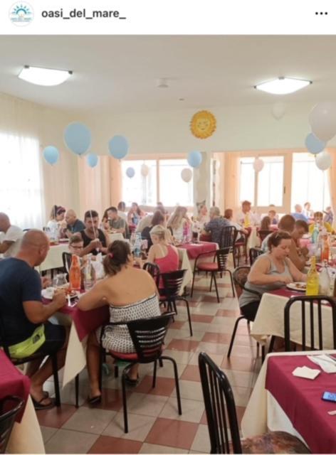 Oasi Del Mare Hotel Rimini Kültér fotó